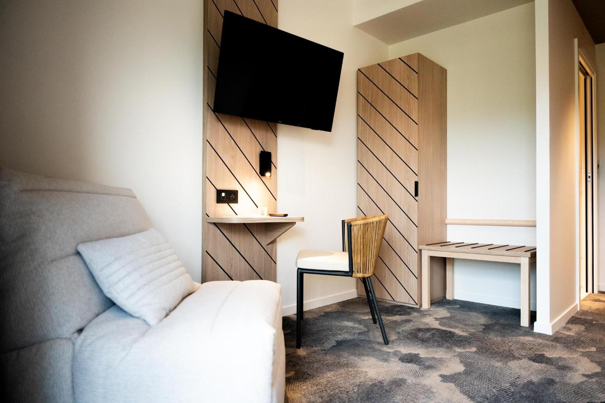 Bo Hotels Ambronay Экстерьер фото