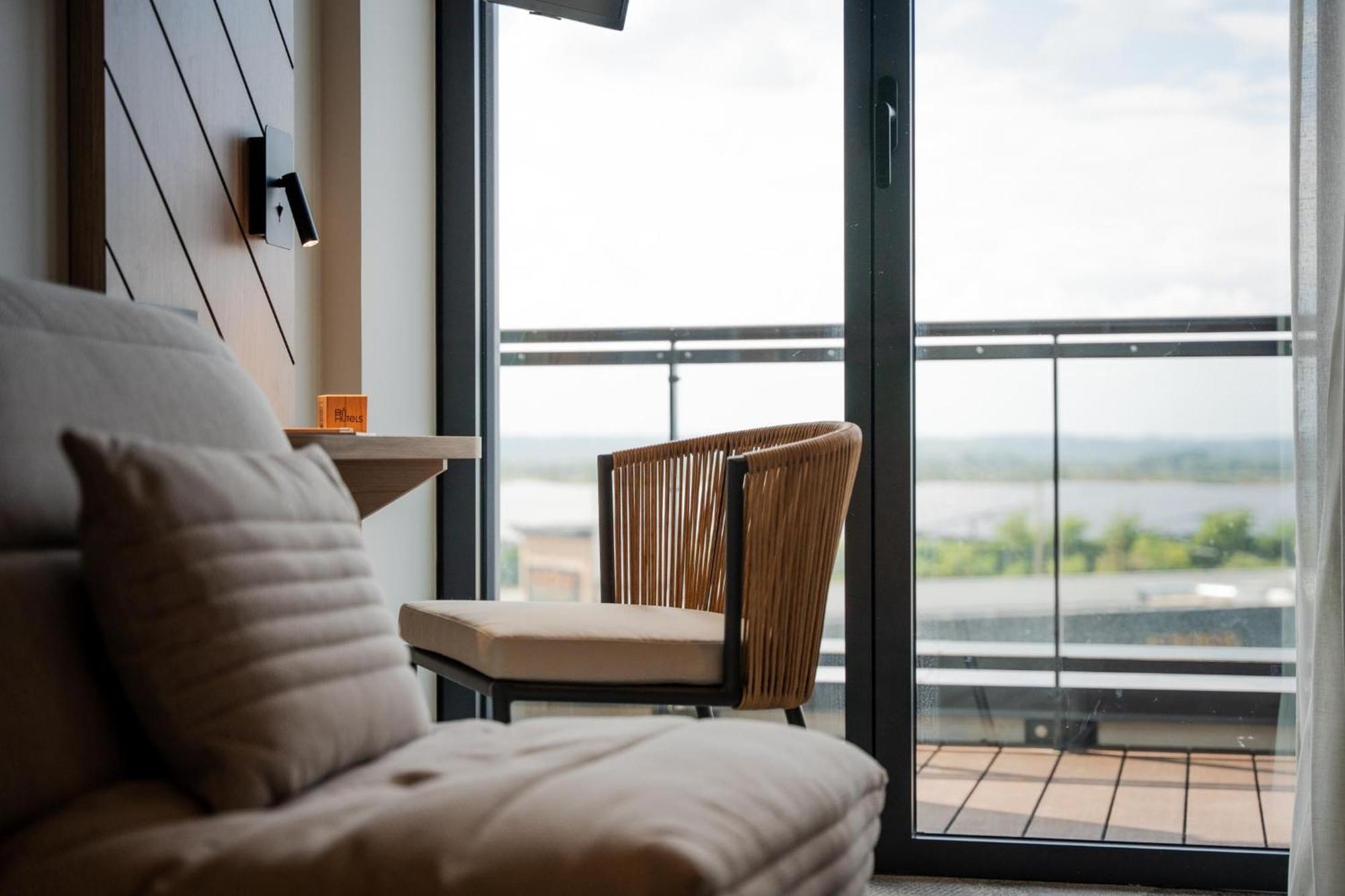 Bo Hotels Ambronay Экстерьер фото